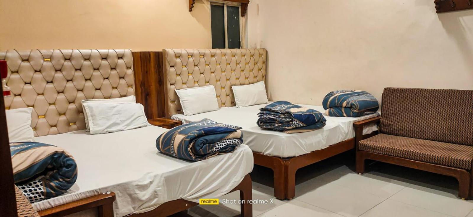 Hotel Pleasure Landmark Удджайн Екстер'єр фото